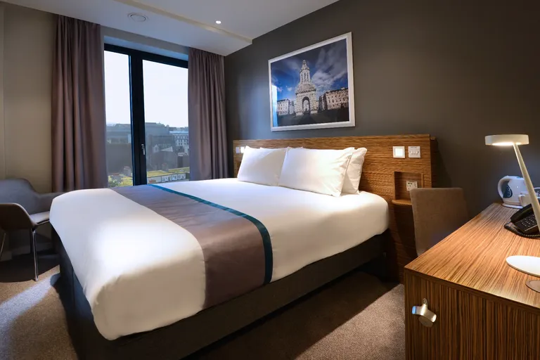 Travelodge Bedroom