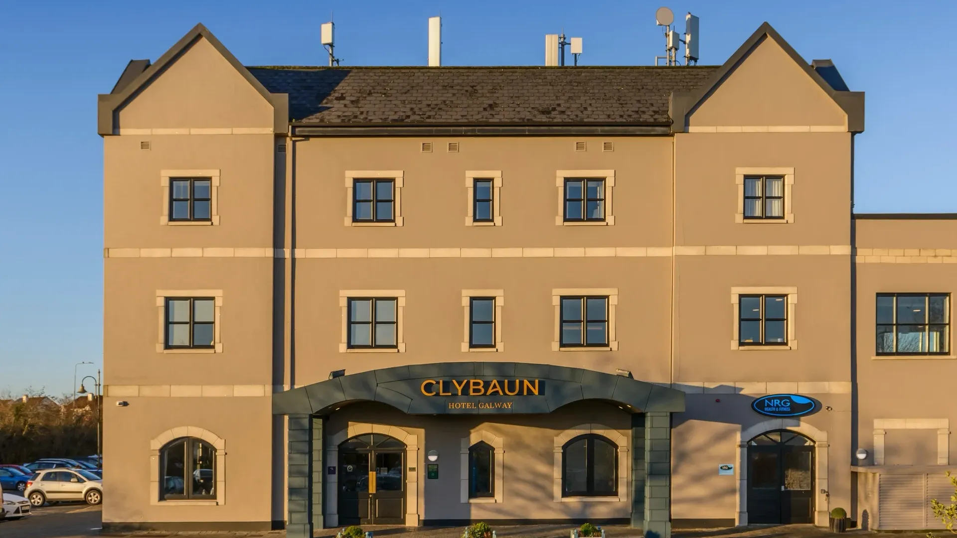 The Clybaun Hotel exterior